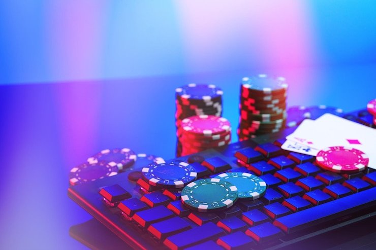 Pengguna membaca informasi VIP di mobile